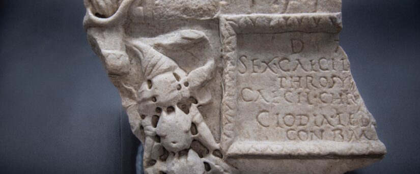 Amore e memoria nella famiglia romana: un’epigrafe dal Vicus Caprarius